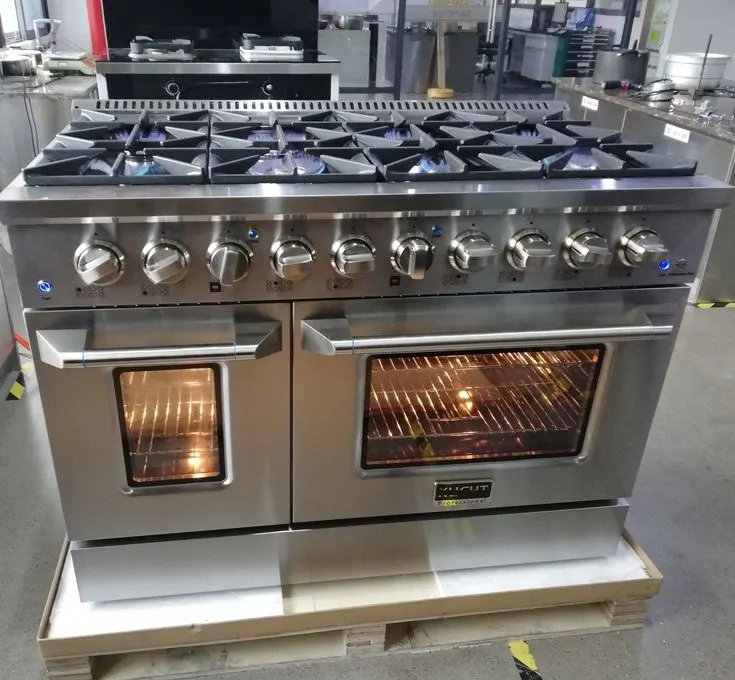 Stainless steel built-in gas hob with separate burner controls